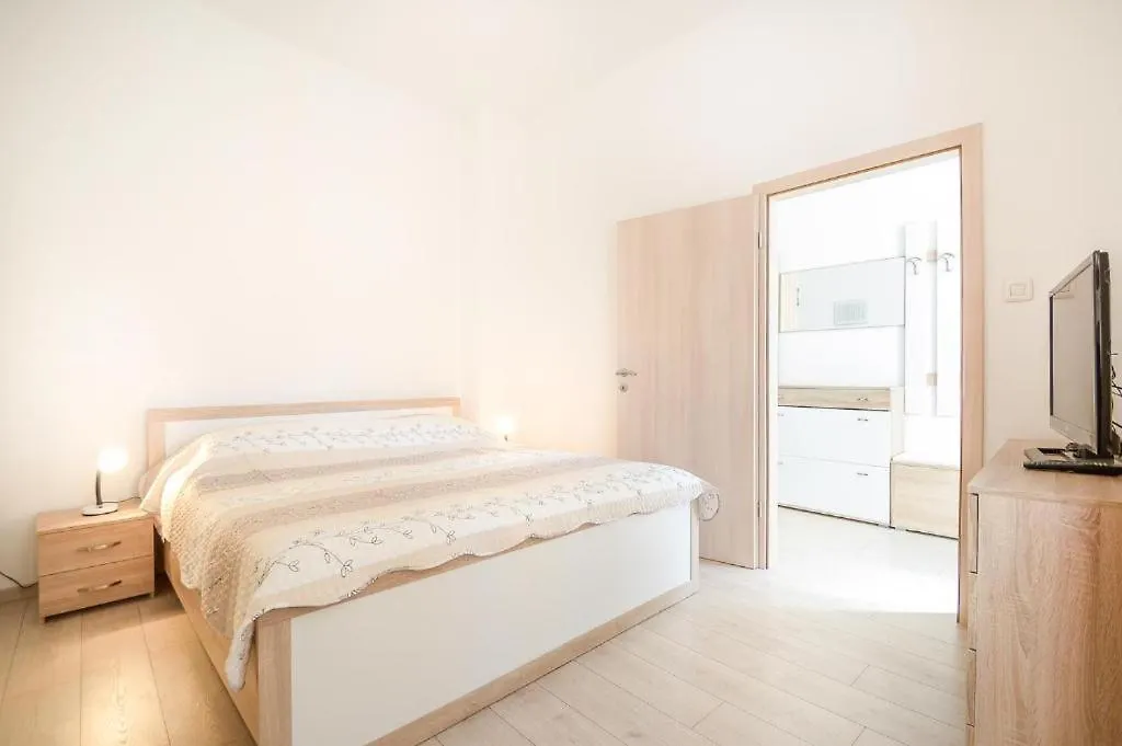 Apartman Ivano Pula Apartament